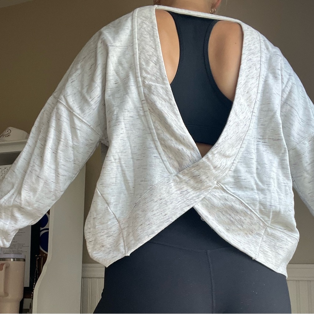 Steve Madden Off-White Crewneck